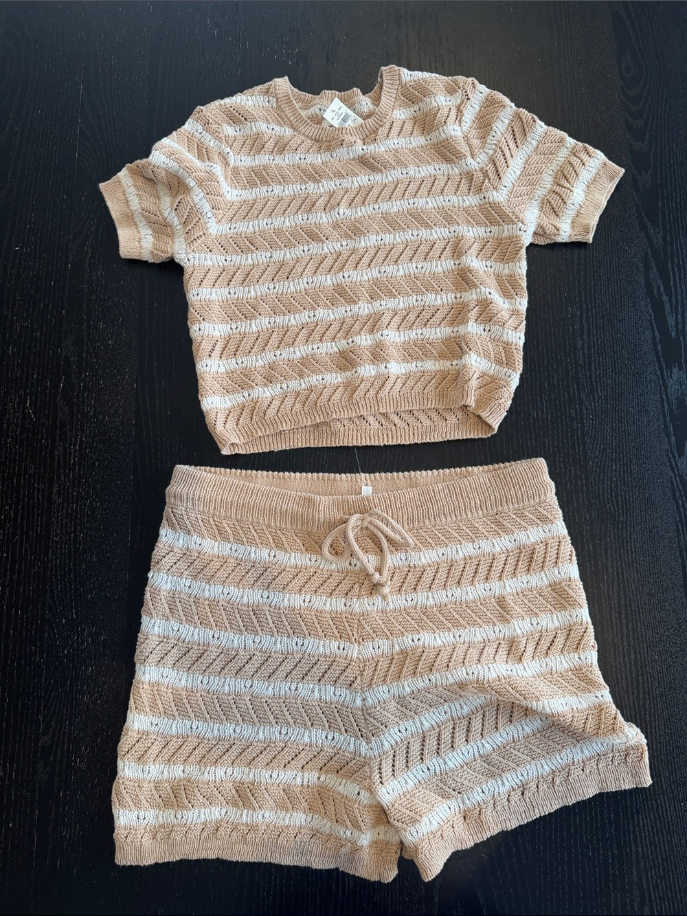 Aerie Women Knit Stripe Short Set - Beige & White brand new
